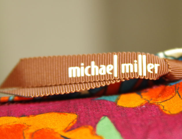 131201-4michael millerクッションカバーフローラルトリペット