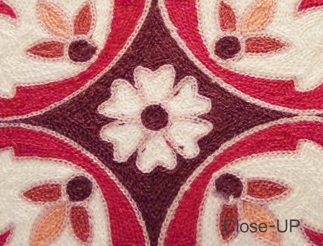 130913-2タイモン族の刺繍クッションカバー花45×45ｃｍ